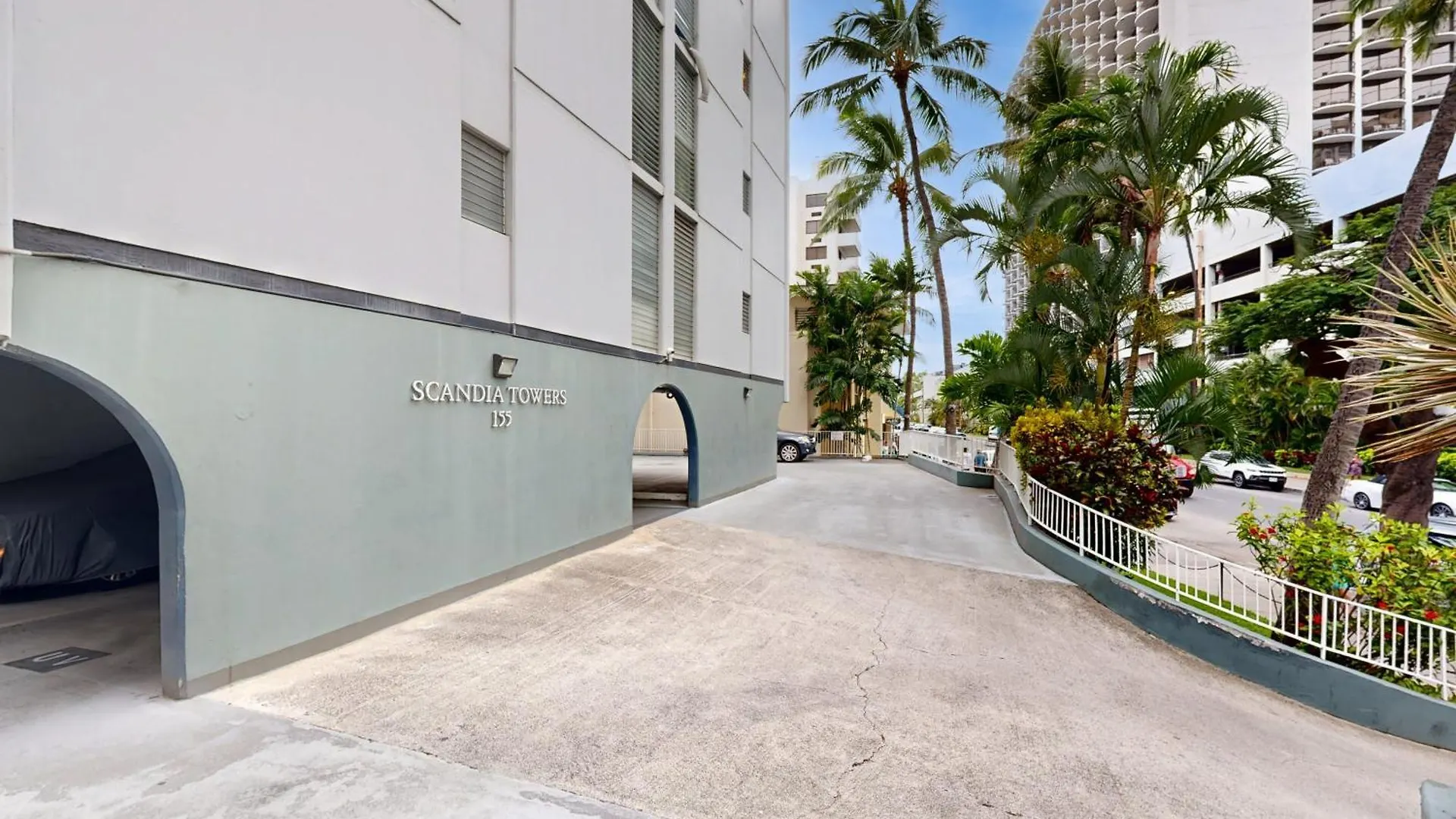 Hyatt Place 502 Honolulu Apartment
